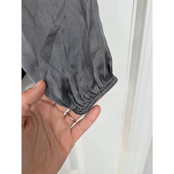 Sundance Silk‎ Blouse Top women's XS silver smocked long sleeve - Picture 5 of 6